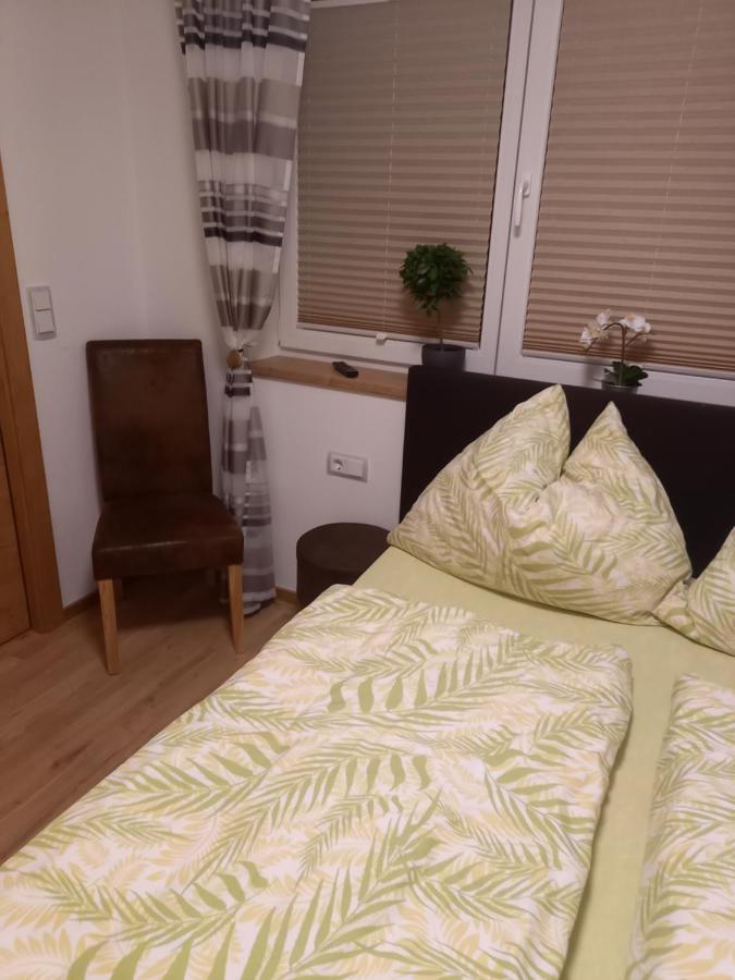 Appartement Alexander Neukirchen am Grossvenediger Luaran gambar